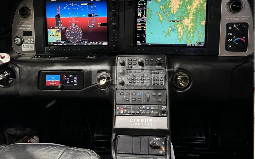 Cirrus SR22 G5 GTS 2016