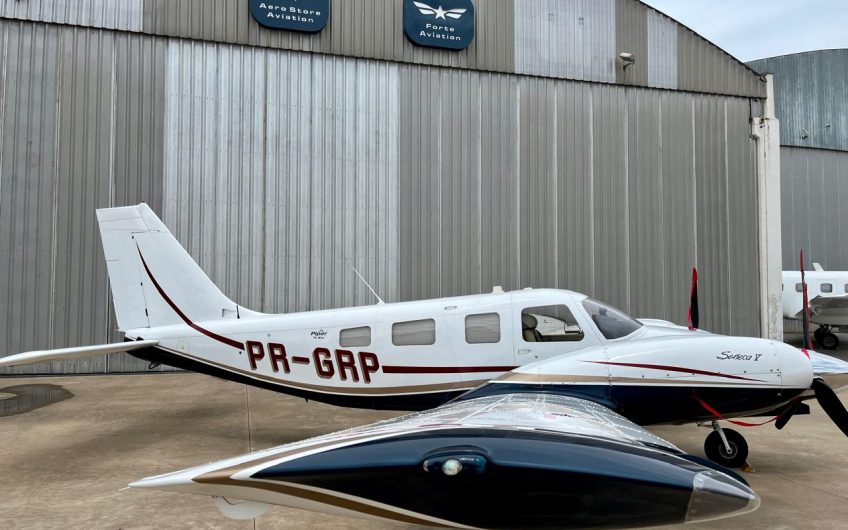 Piper Seneca V 2008