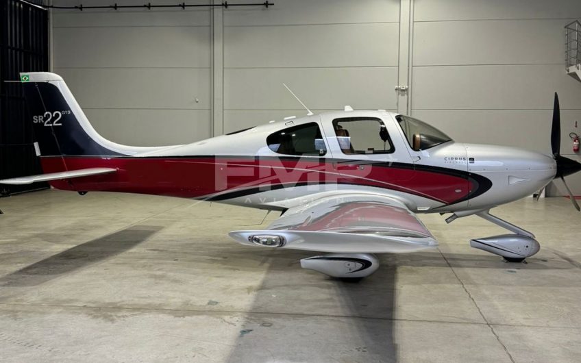 Cirrus SR22 G5 GTS 2013